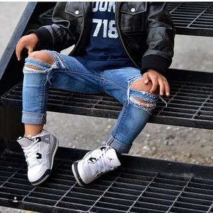 Toddler White Jordan’s. Great Condition.